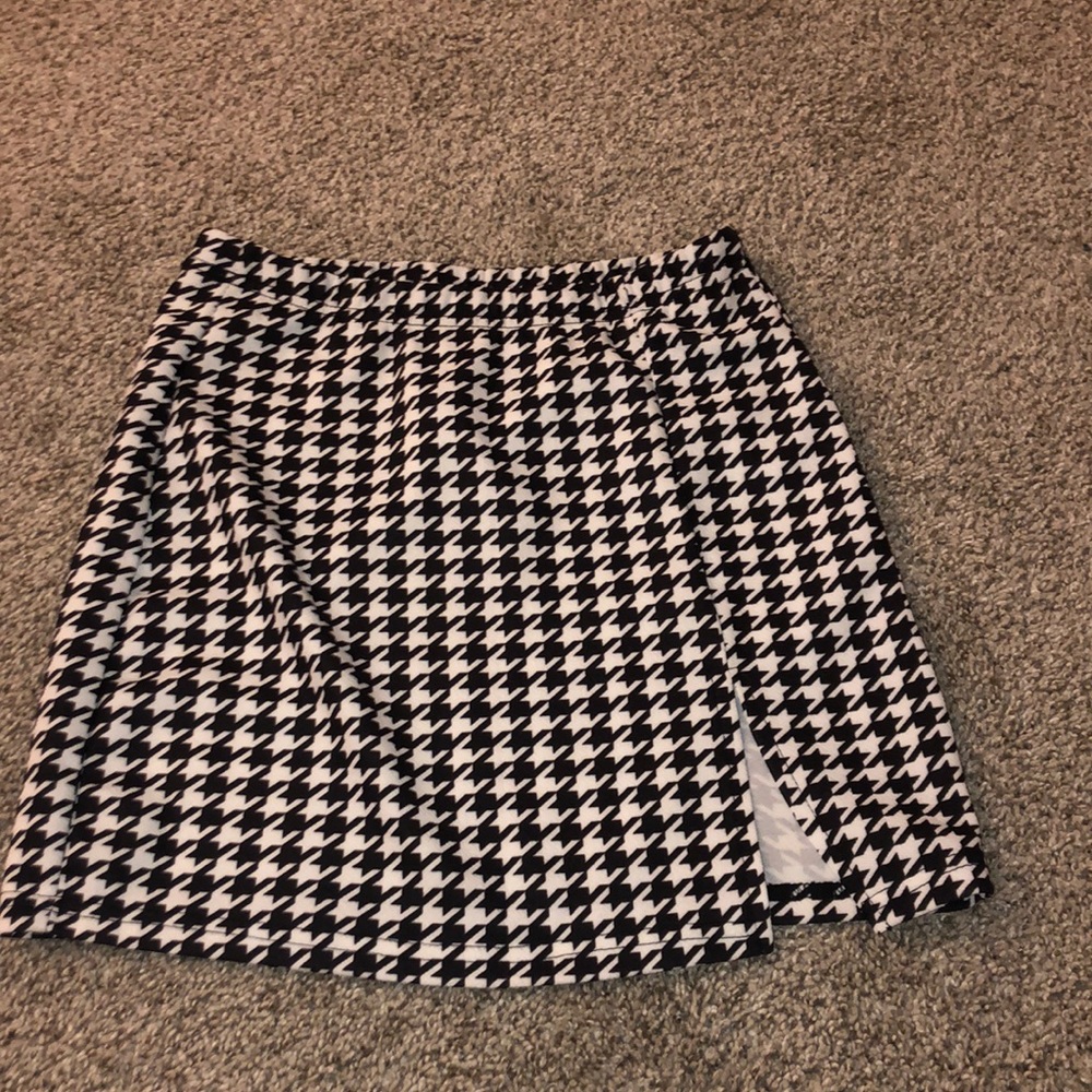 nwot shein skirt